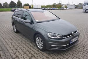 Volkswagen Golf - miniatura 3