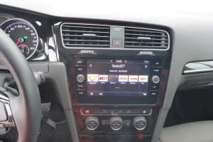 Volkswagen Golf - miniatura 6