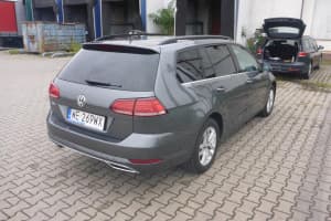 Volkswagen Golf - miniatura 4