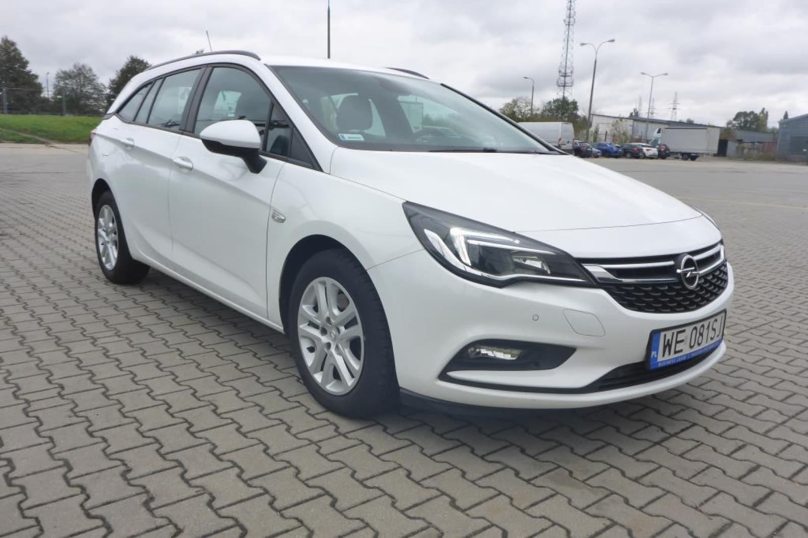 Opel Astra - zdjęcie 3